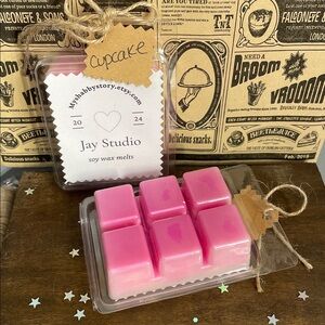 🖤🖤 CUPCAKE 🧁..Country Style, Soft Pastel, Handcrafted Soy Wax Melts.🫶🏽